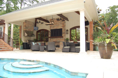 Outdoor Kitchen